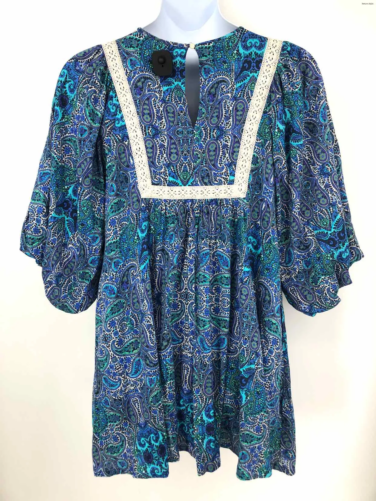 ANTHROPOLOGIE Blue White Cotton Blend Print Short Sleeves Size MEDIUM (M) Dress