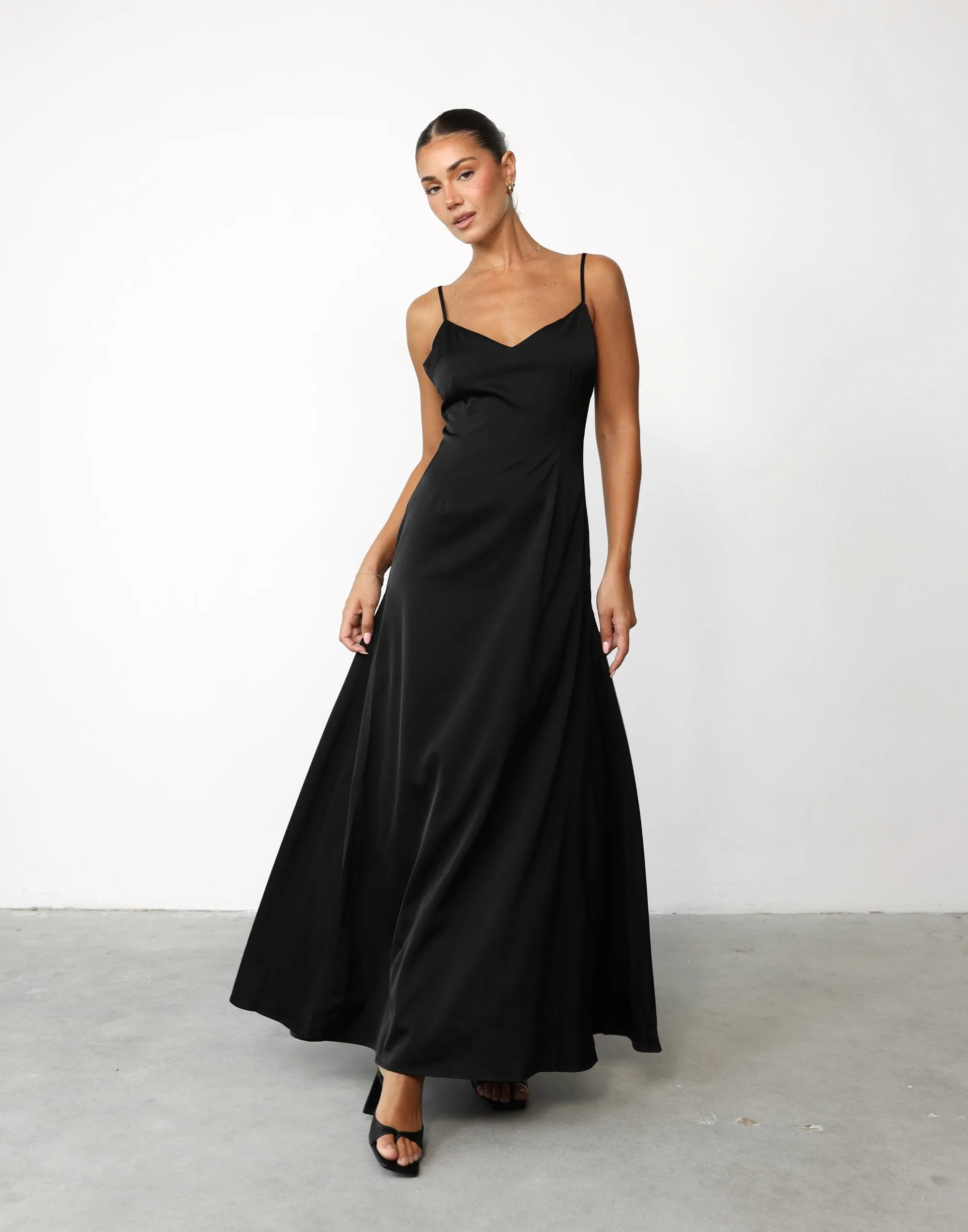 Isabella Maxi Dress (Black)