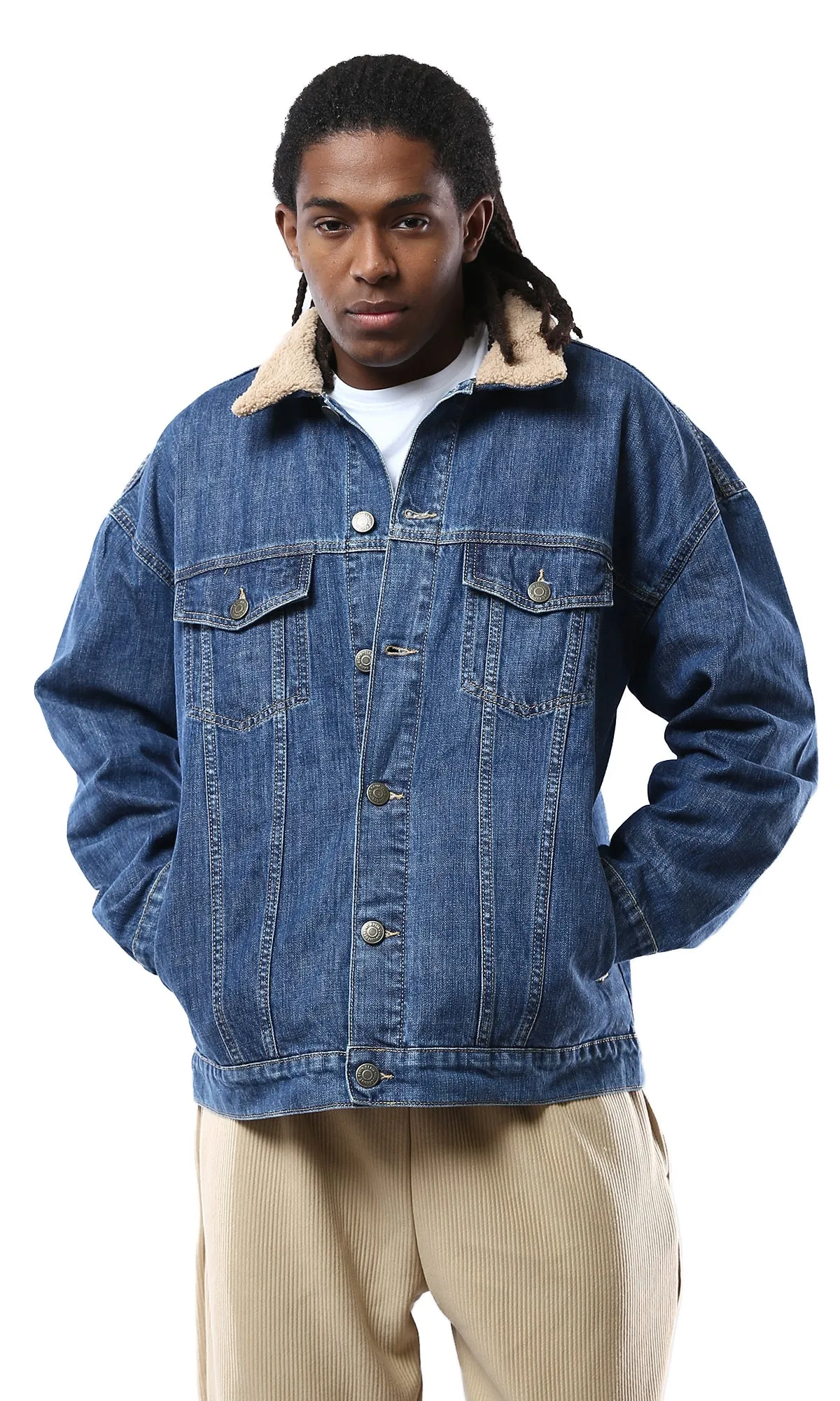 O174625 Buttons Down Solid Standard Blue Denim Jacket