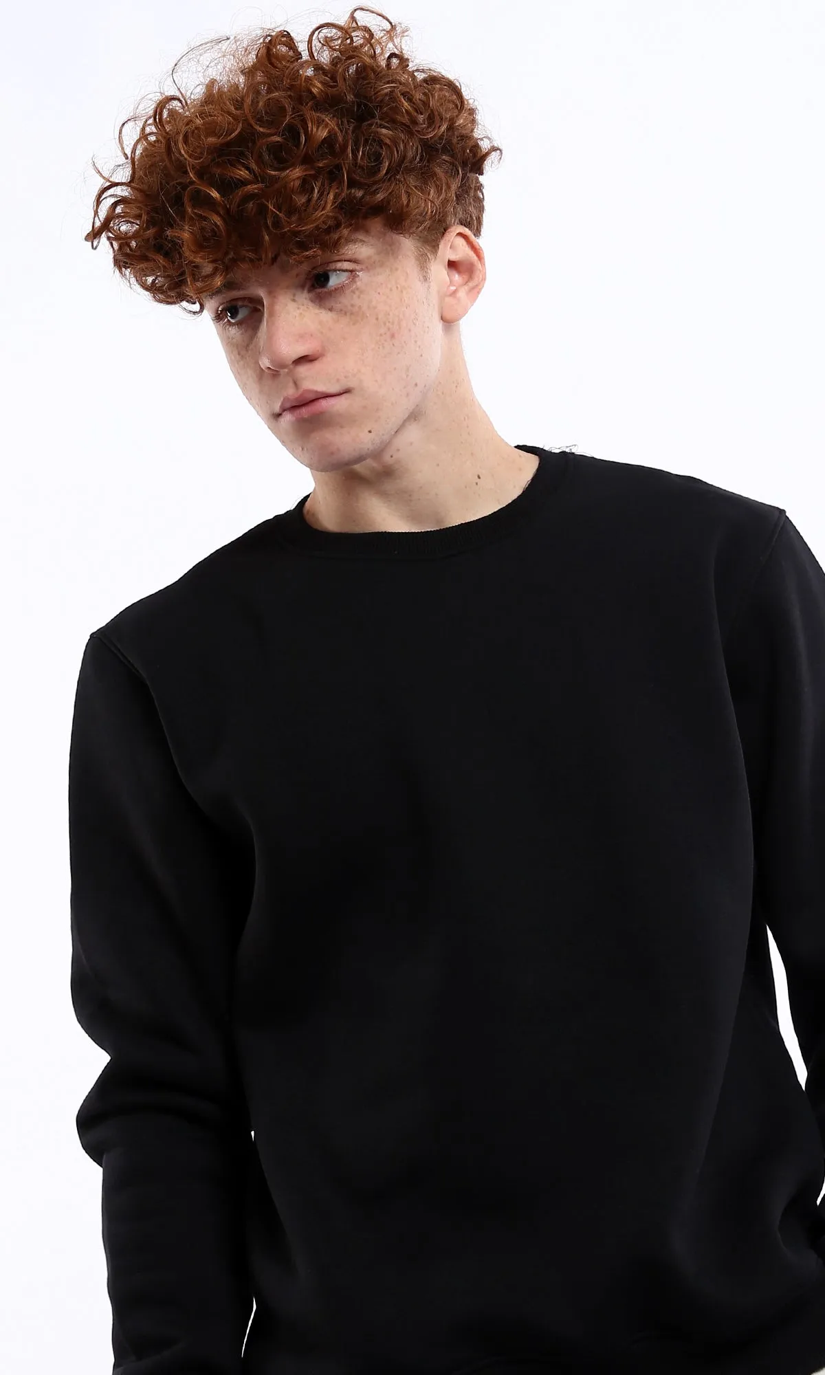 O176711 Solid Round Neck Slip On Black Sweatshirt